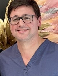Dr. Rafael De Ayala Hillman – Plastic Surgeon